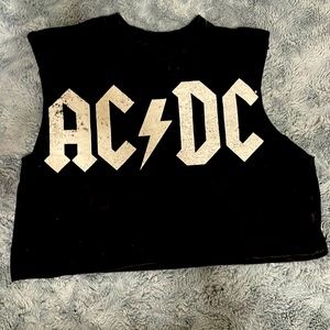 Vinyl Icons Cut off/Muscle T Crop Top, Size XS